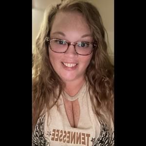 Meet your Posher, Lacey